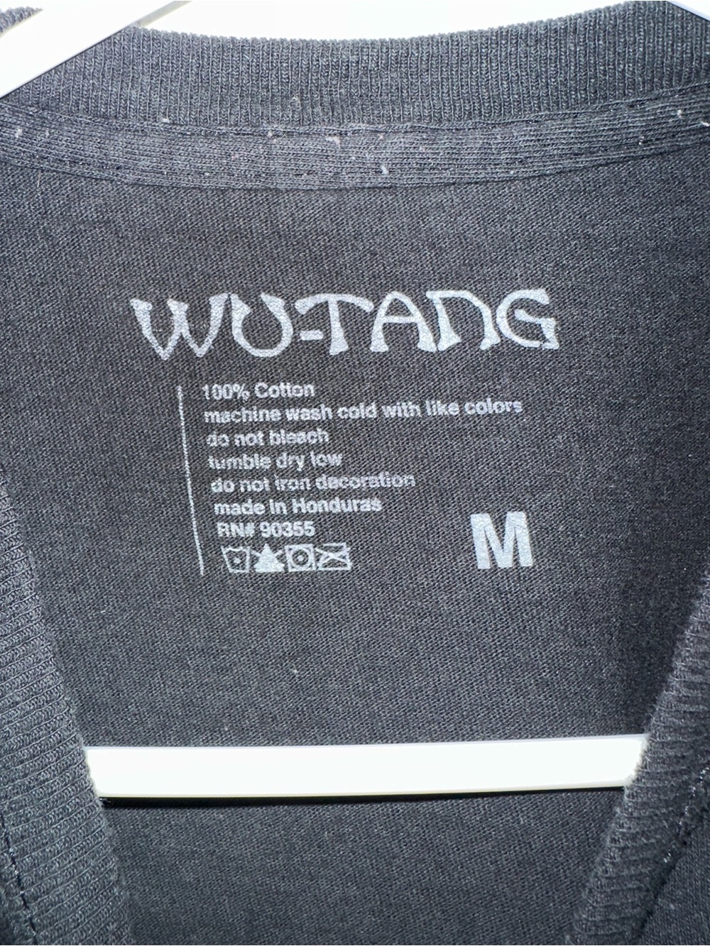 Wu-Tang Logo Black Tee - Medium - Picture 3 of 3